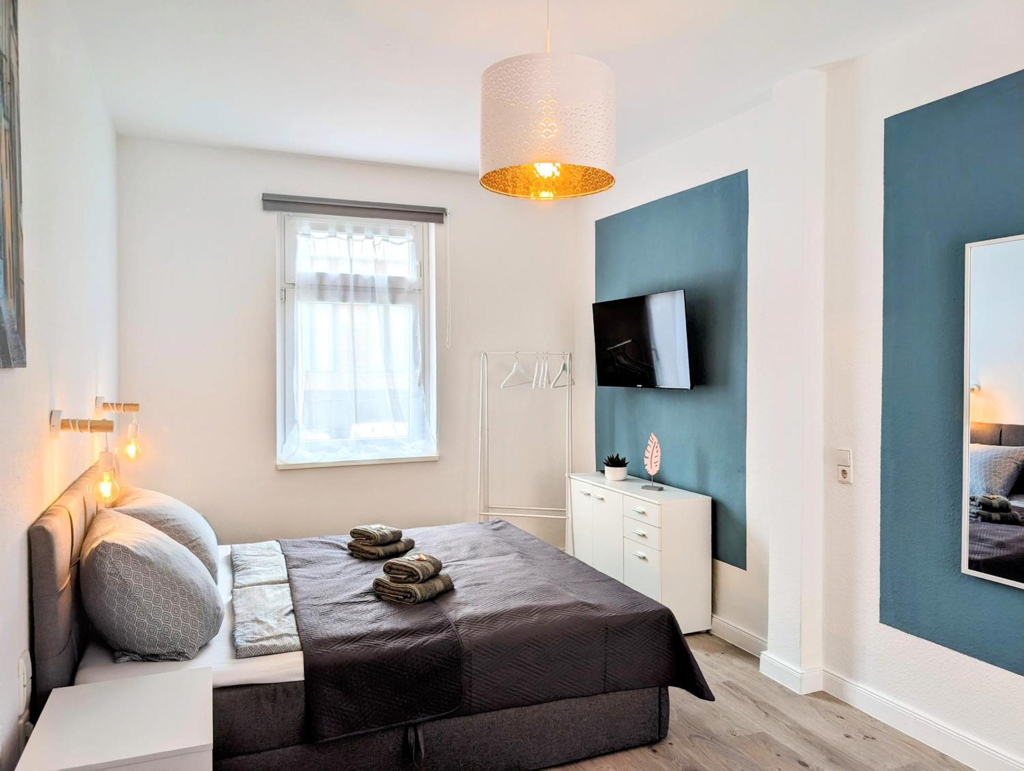 Casa Apartment Modern Vintage Flexibilitaet Pur- Perfektes Apartment Fuer Familien Und Geschaeftsreisende 5 Schlafplaetze, Vollausstattung, Amazon Prime & Parkplatz Inklusive Magdeburgo Esterno foto