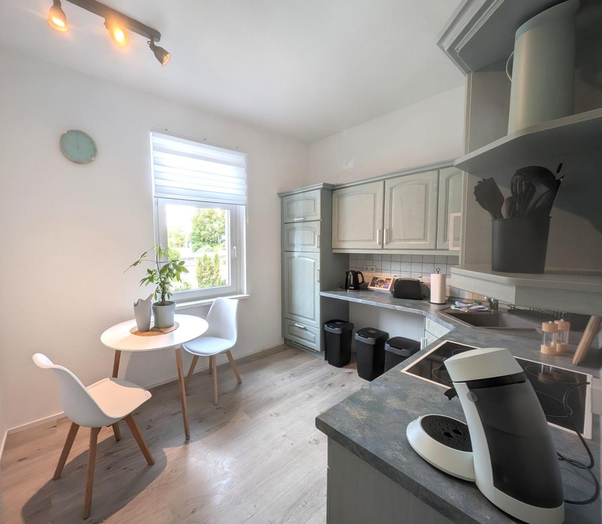 Casa Apartment Modern Vintage Flexibilitaet Pur- Perfektes Apartment Fuer Familien Und Geschaeftsreisende 5 Schlafplaetze, Vollausstattung, Amazon Prime & Parkplatz Inklusive Magdeburgo Esterno foto